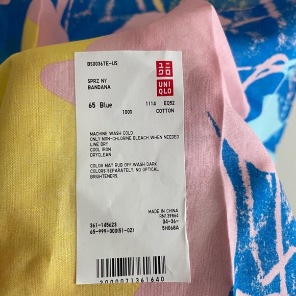 Andy Warhol flowers bandana Uniqlo Sprz - Picture 3 of 8